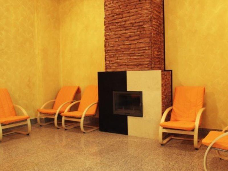 Hotel Imperial Inn Târgu-Mureş Extérieur photo