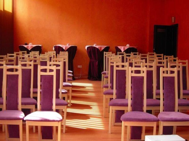 Hotel Imperial Inn Târgu-Mureş Extérieur photo