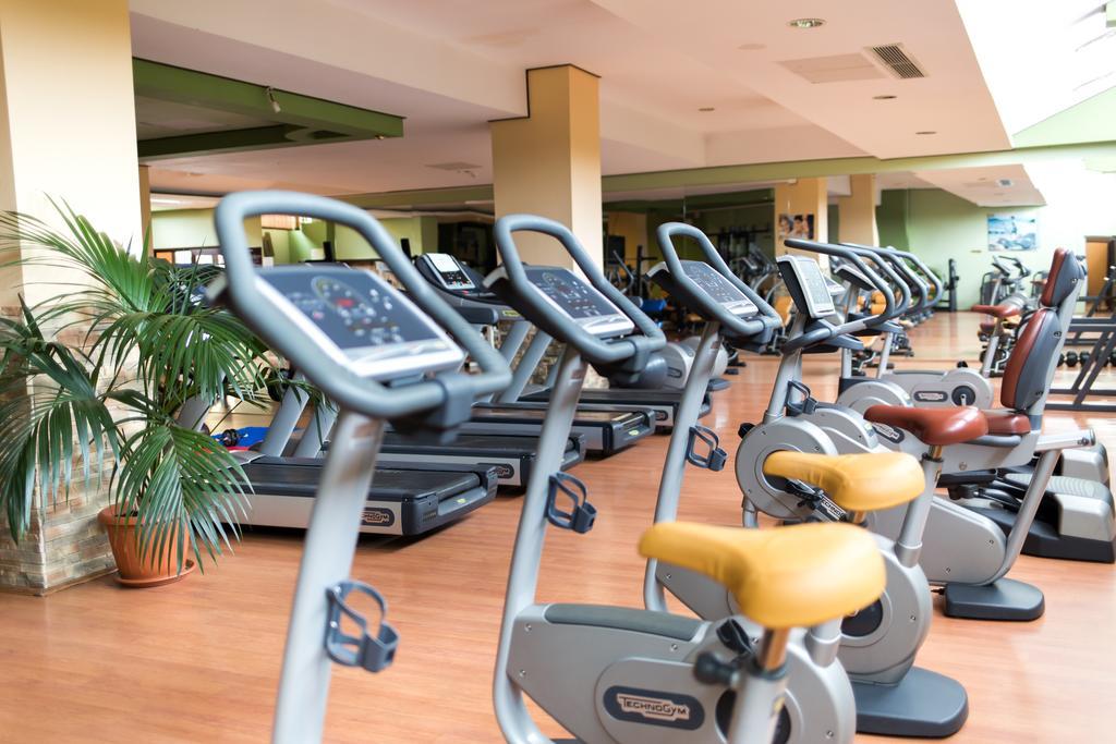 Hotel Imperial Inn Târgu-Mureş Extérieur photo